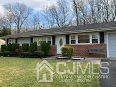 14 Hawthorne Road South Brunswick, NJ 08824