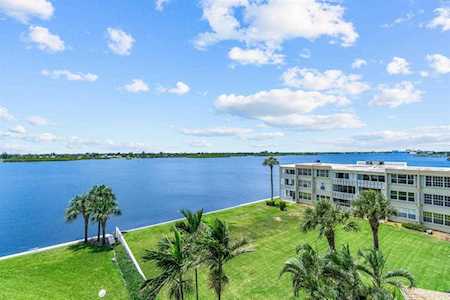 2760 S Ocean Boulevard #401 Palm Beach, FL 33480