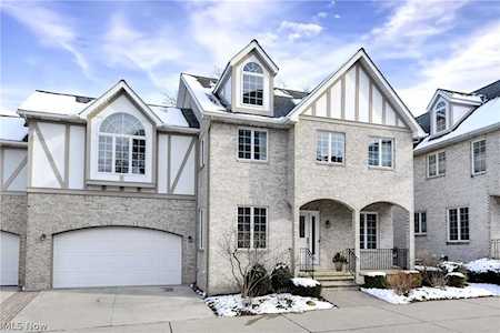 22480 Lake Rd #5 Rocky River, OH 44116