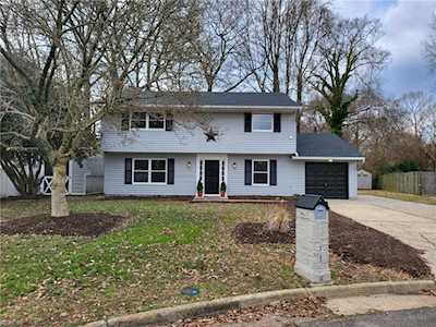 229 Powers Ct Newport News, VA 23601