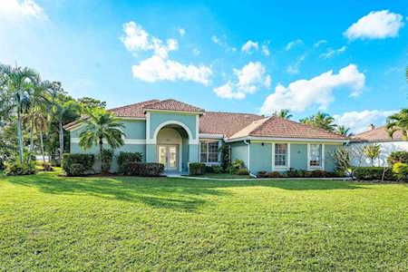 4263 Hunting Trail Lake Worth, FL 33467