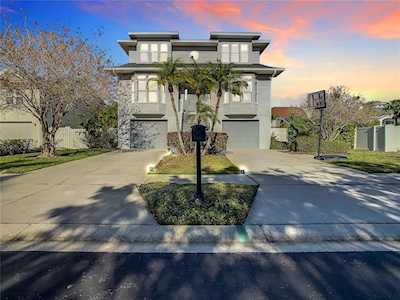 5918 Bayview CIRCLE S Gulfport, FL 33707