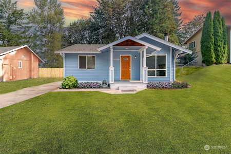 19220 142nd Place SE Renton, WA 98058