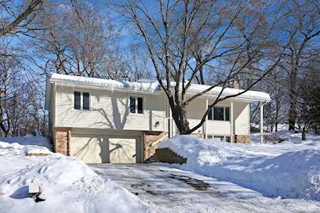 12109 Red Oak Court S Burnsville, MN 55337