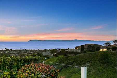 31 Bodega Bay Dr Corona Del Mar, CA 92625