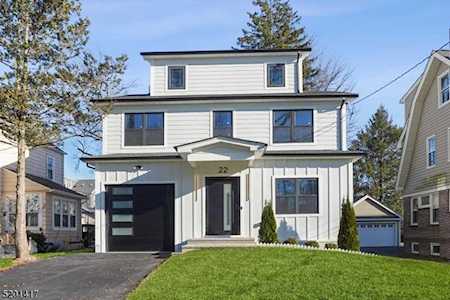 22 S Mountain Rd Millburn, NJ 07041