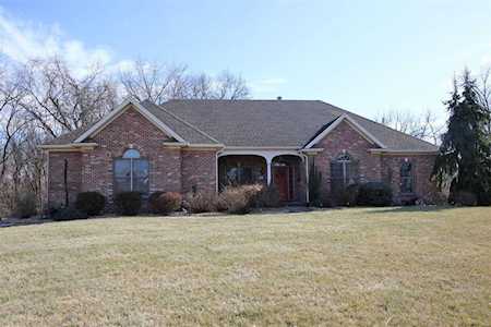 4501 Eagle Ridge Ct Godfrey, IL 62035