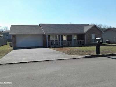 3029 Country Meadows Ln Maryville, TN 37803