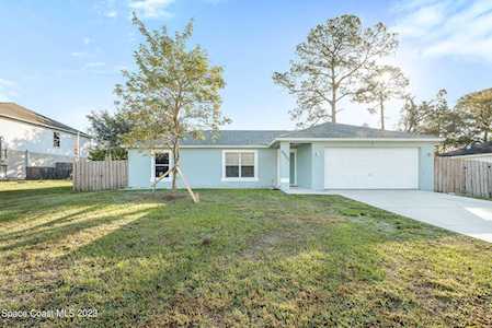 6607 Crest Avenue Cocoa, FL 32927