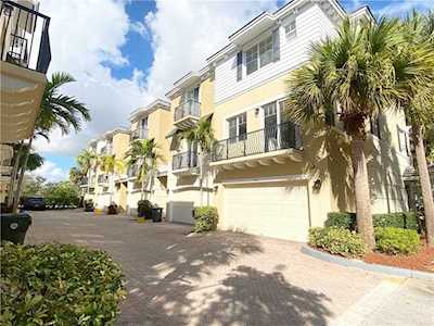 3611 NW 5th Ter #3611 Boca Raton, FL 33431