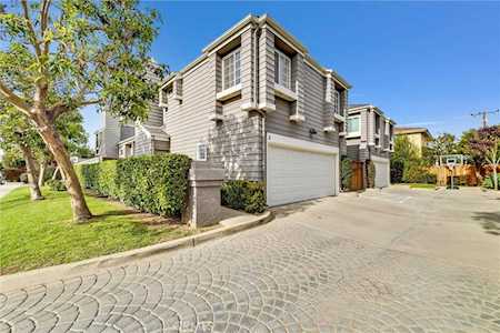 168 23rd St #A Costa Mesa, CA 92627