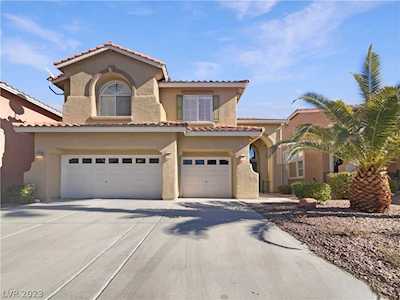 420 Emerald Heights St Las Vegas, NV 89144