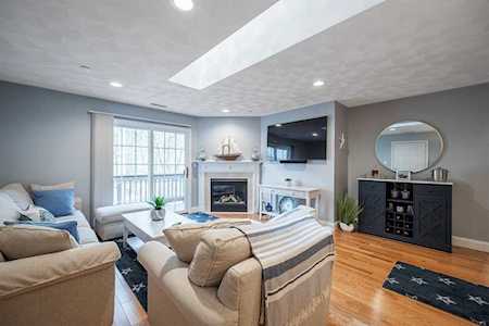 27 Northridge Dr #27 North Reading, MA 01864