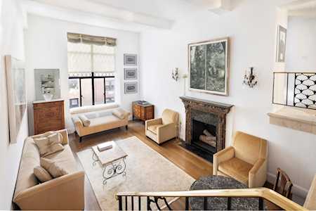 71 E 77th St #9A New York, NY 10075