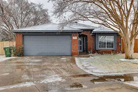 5905 Aloe Court Arlington, TX 76017