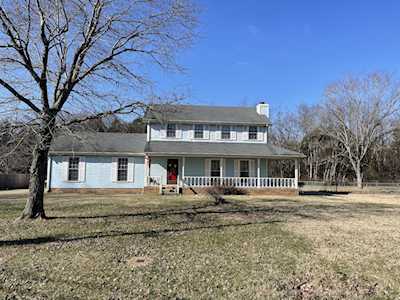 260 Pleasant Run Rd Smyrna, TN 37167