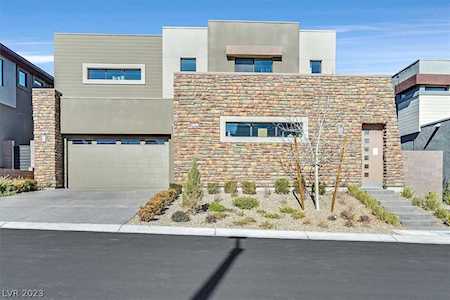 10312 Jade Point Dr Las Vegas, NV 89135