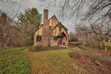 1733 Maple St Bethlehem, PA 18017