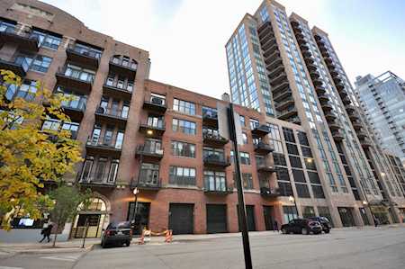 375 W Erie St #201 Chicago, IL 60654