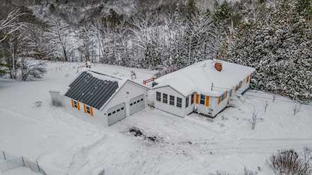 927 China Rd Winslow, ME 04901