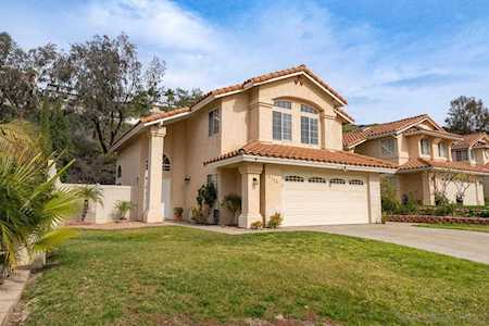 9750 Avenida Colino Spring Valley, CA 91977