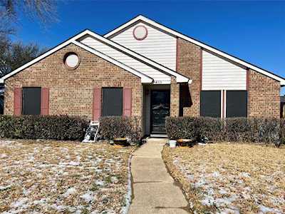 4115 David Phillips Street Dallas, TX 75227