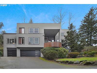 24 Grouse TER Lake Oswego, OR 97035