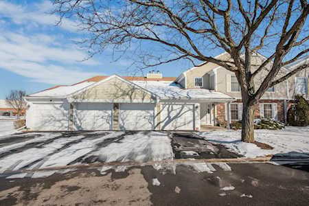 21 Exeter Ct #201A Naperville, IL 60565