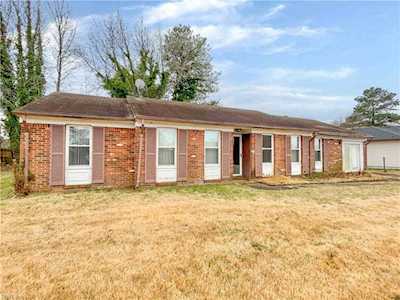 3001 Guenevere Dr Chesapeake, VA 23323