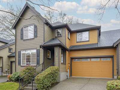767 NE 70th AVE Hillsboro, OR 97124