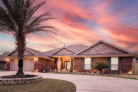 1797 Twin Pine Boulevard Gulf Breeze, FL 32563