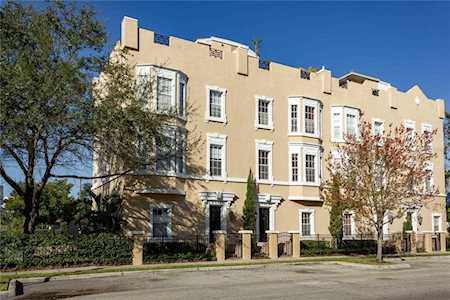 2325 W De Leon St Tampa, FL 33609