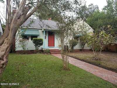 2067 Harrison Street Wilmington, NC 28401