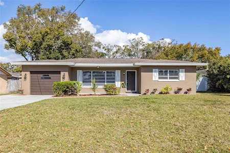 3024 Lake Vista Dr Clearwater, FL 33759