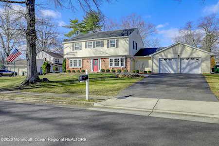14 Ingersoll Rd Marlboro, NJ 07746