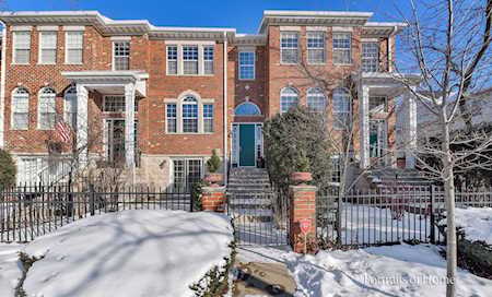 850 Shandrew Dr Naperville, IL 60540