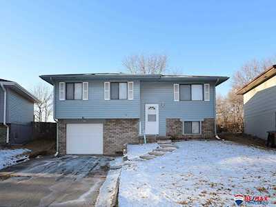 175 Laramie Trl Lincoln, NE 68521