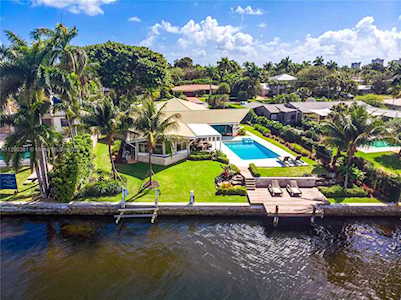 1425 Middle River Dr Fort Lauderdale, FL 33304