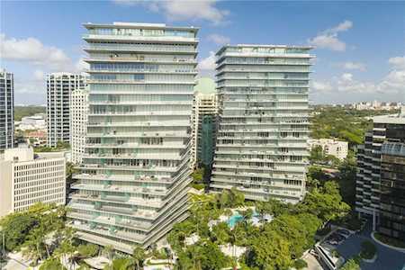2669 S Bayshore Dr #303N Miami, FL 33133