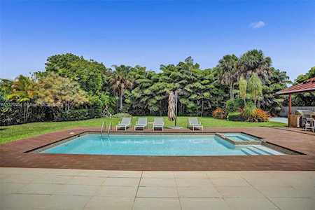 2131 NE 202nd St Miami, FL 33179