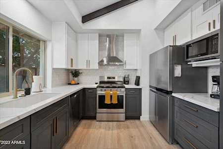 5520 N 71st Place Paradise Valley, AZ 85253