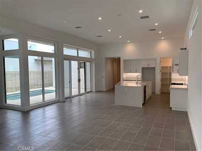 445 Fountain Dr Palm Springs, CA 92262