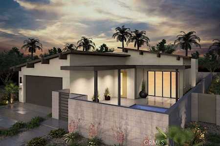 461 Fountain Dr Palm Springs, CA 92262