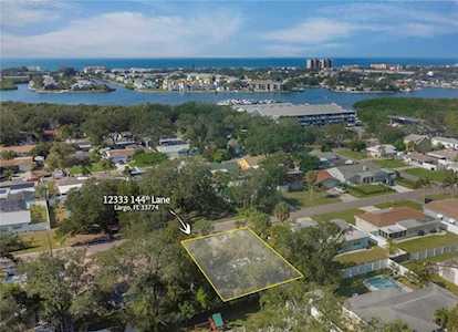 12333 144th Ln Largo, FL 33774