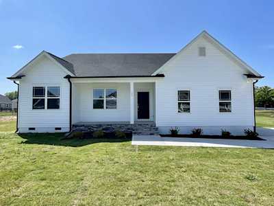 99 Aylebury Ridge Zebulon, NC 27597
