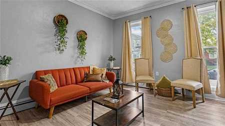 236 Lockwood St Providence, RI 02907