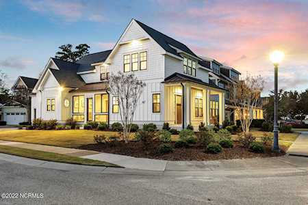 856 Bedminister Lane Wilmington, NC 28405