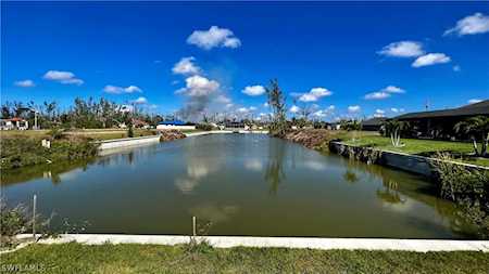 1907 SW 12th St Cape Coral, FL 33991