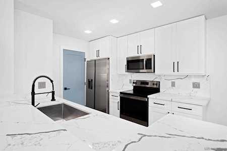 6825 Panamint Row #2 San Diego, CA 92139