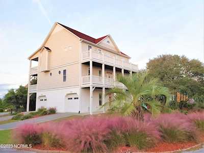 47 S Oak Drive Surf City, NC 28445